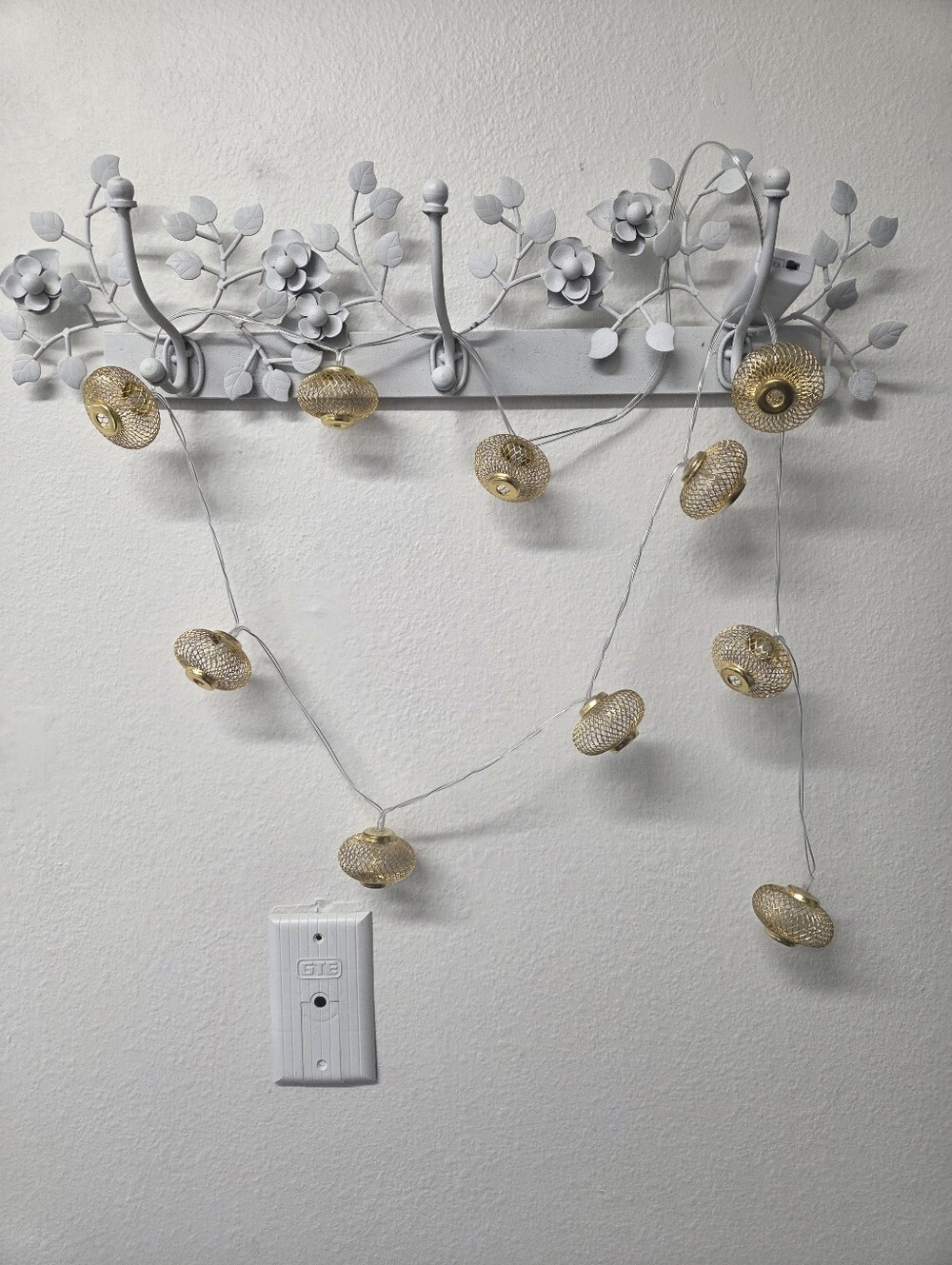 Z Gallerie Light String